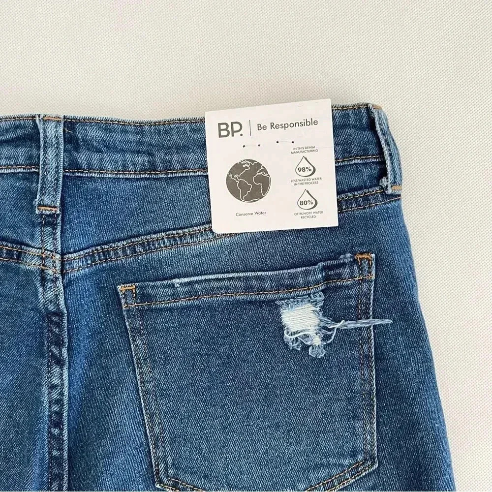 BP Shorts Denim Medium Blue Wash Distressed Raw Hem Size 31 - Picture 4 of 7
